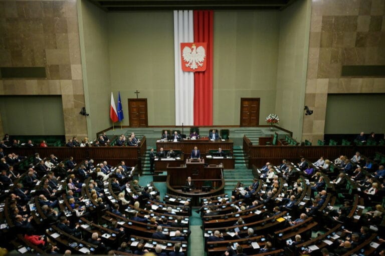 Sejm RP oczekuje powołania międzynarodowej komisji śledczej ws. ludobójstwa w Ukrainie i osądzenia zbrodniarzy