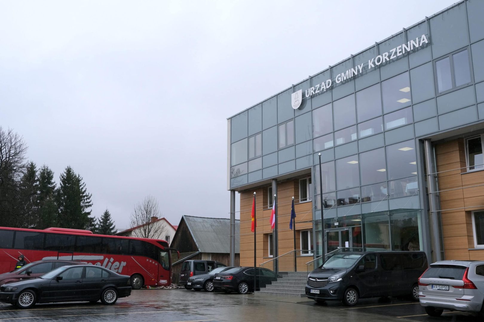 urząd gminy Korzenna
