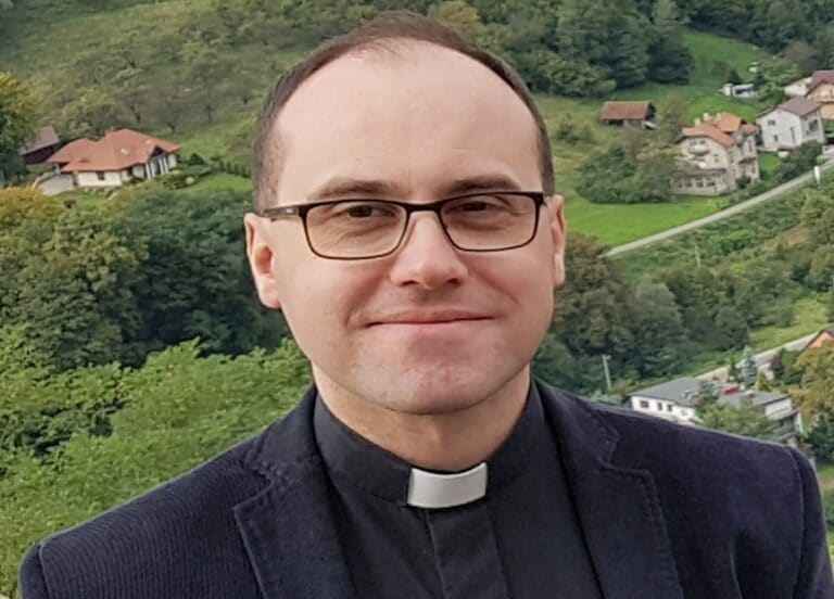 Zmartwychwstanie Jezusa to nie cud reanimacji zwłok