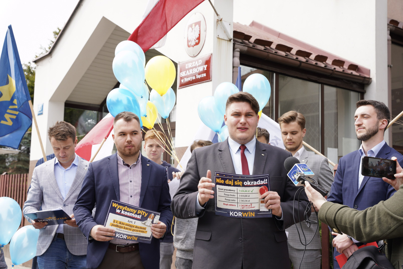 Dawid Sobarnia, Korwin, Krzysztof Rzońca, Nowy Sącz, PIT, Ryszard Wilk, Urząd Skarbowy