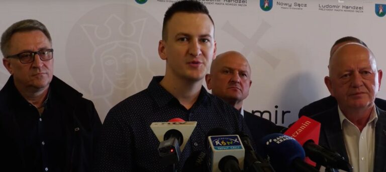 Iwona Mularczyk zmierza do dyktatury? Oburzeni radni proszą o głos nadzorczy wojewody