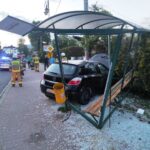 Złockie, kolizja, wiata przystankowa, Opel Astra