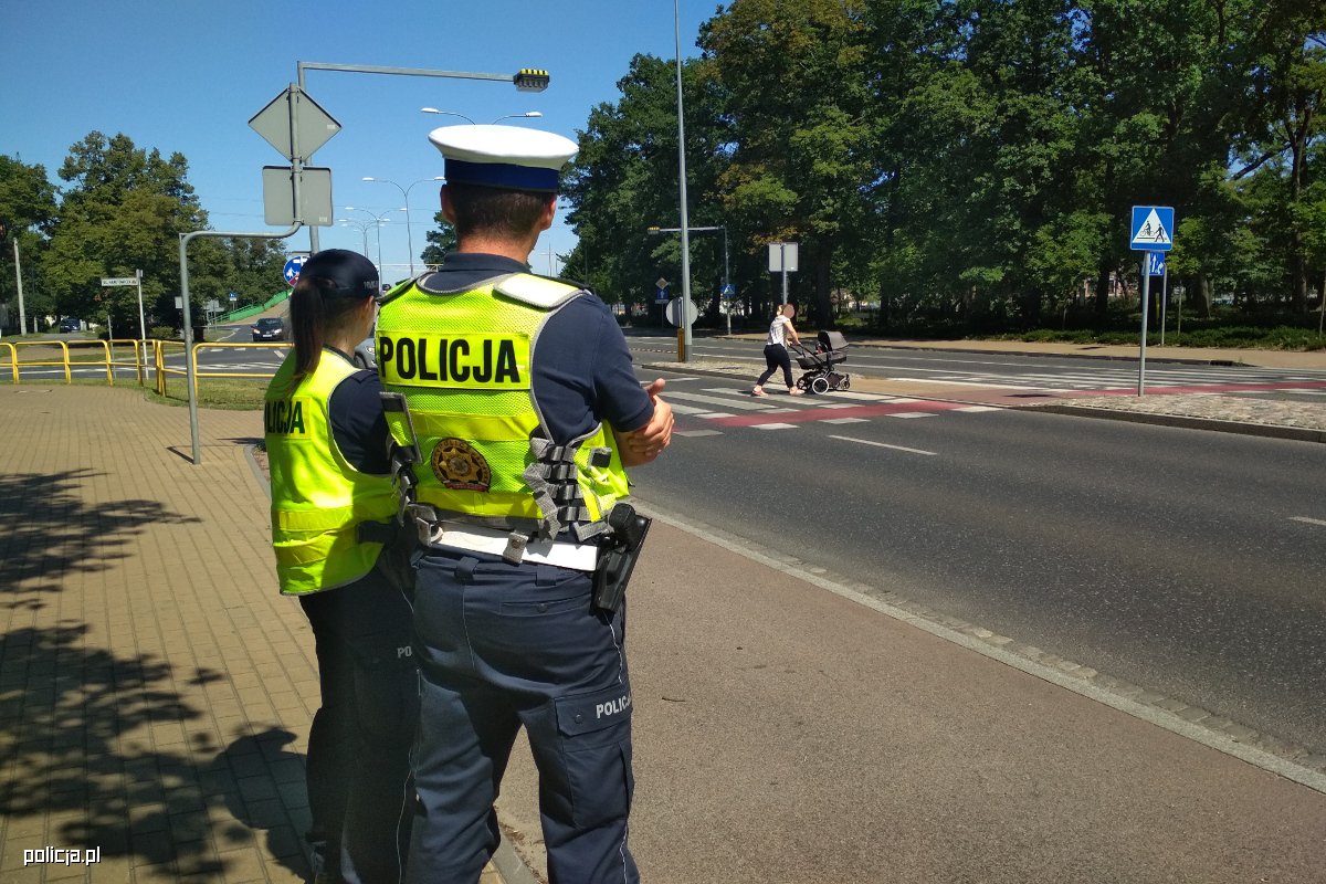 policjanci