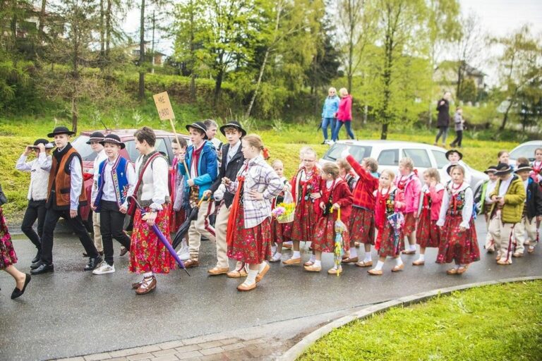 Święto Kwitnącej Jabłoni z podziękowaniami dla tych, którzy tworzą łącką muzykę