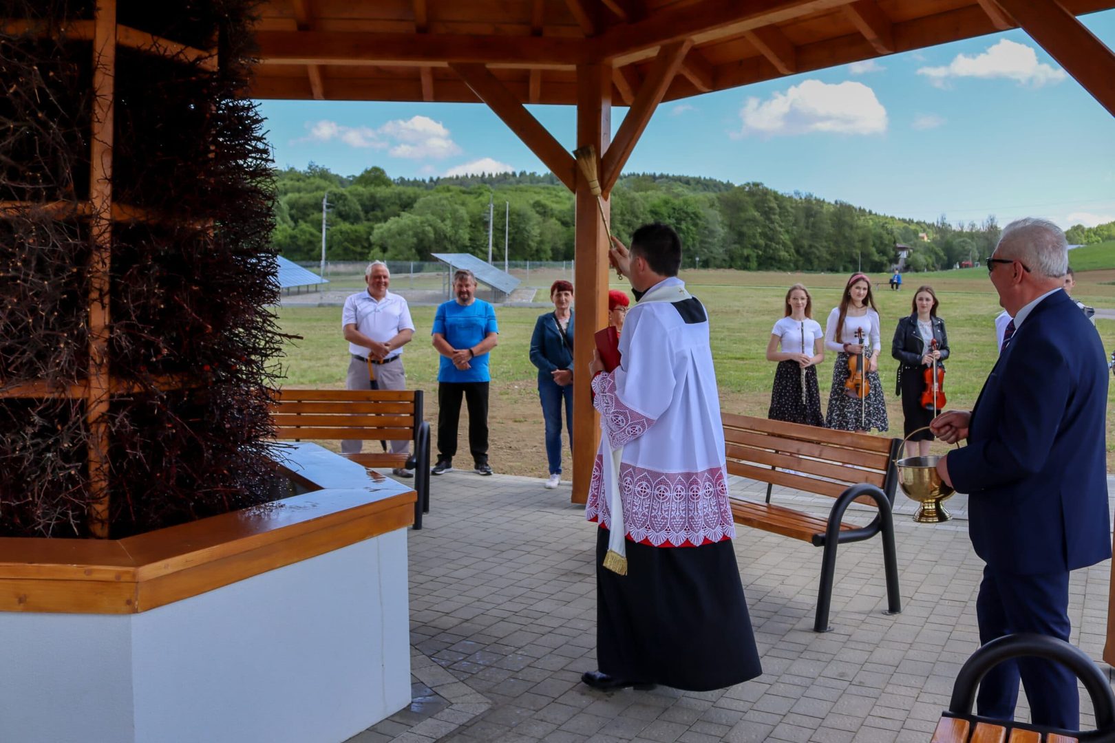 otwarcie tężni solankowej i boiska do piłki ręcznej plażowej