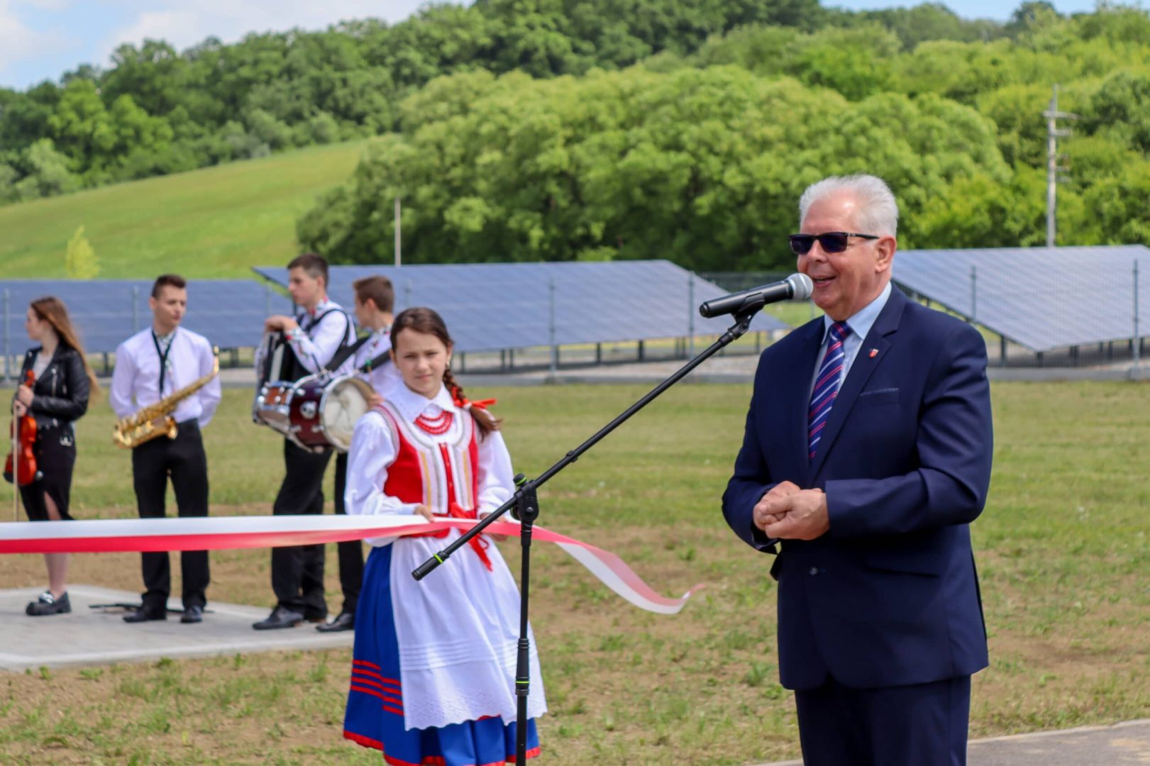 otwarcie tężni solankowej i boiska do piłki ręcznej plażowej