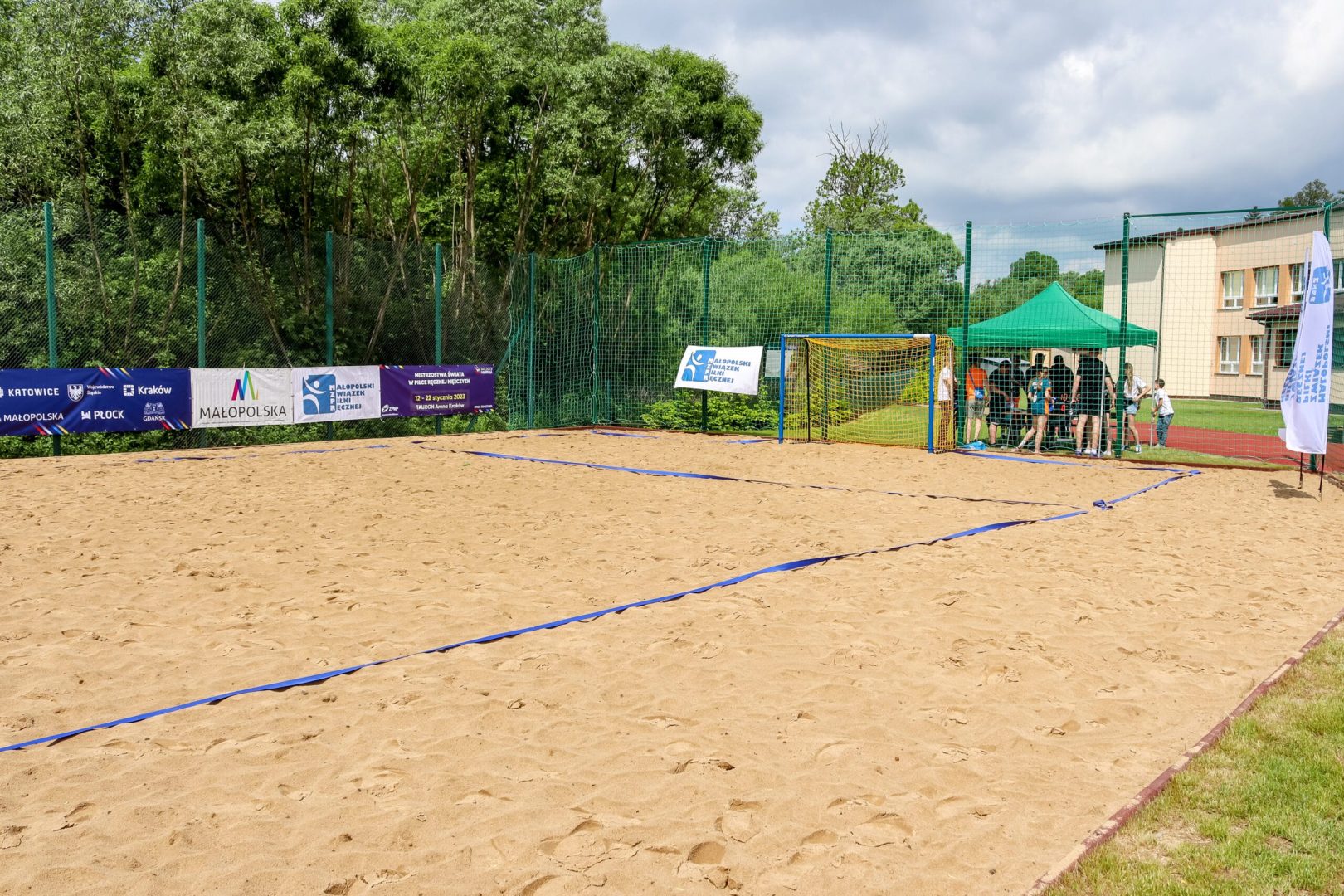 otwarcie tężni solankowej i boiska do piłki ręcznej plażowej