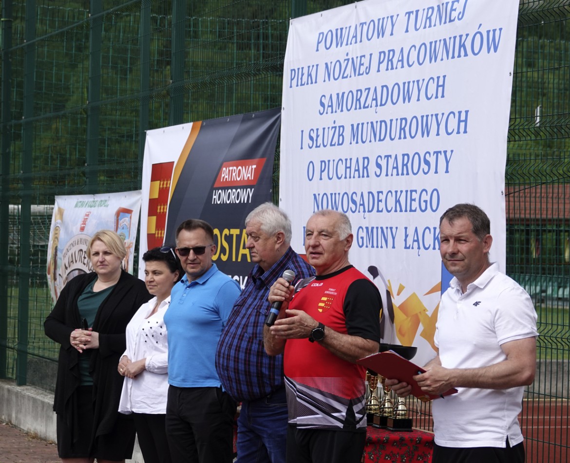 Turniej Piłki Nożnej Pracowników Samorządowych i Służb Mundurowych o Puchar Starosty Nowosądeckiego i Wójta Gminy Łącko