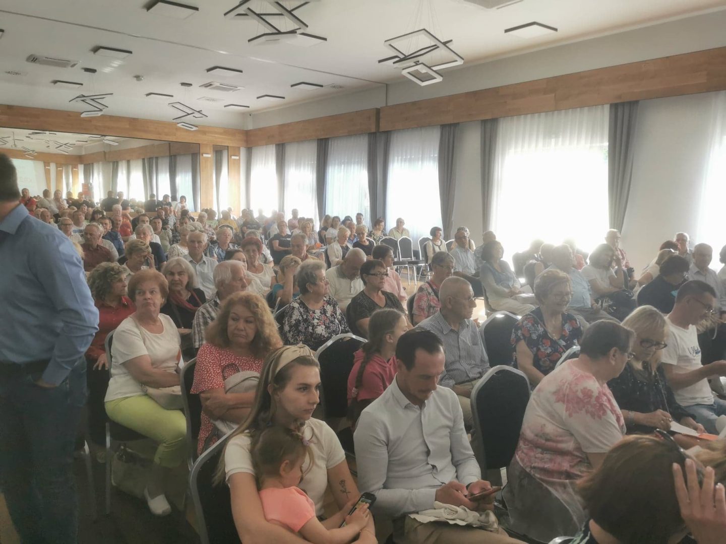 wybory na przewodniczącego osiedla Kochanowskiego, przewodniczący osiedla Kochanowskiego, zarząd osiedla Kochanowskiego, Krzysztof Ziaja