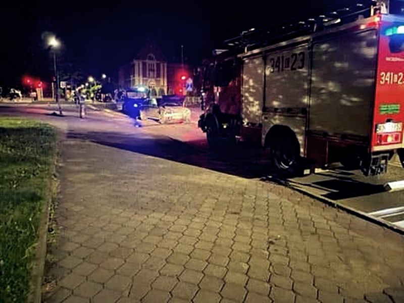 Nowy Sącz, wypadek 20-latków, kolizja, Audi