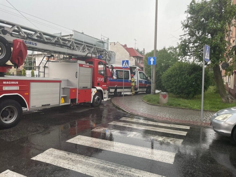 Nowy Sącz. Pożar w mieszkaniu przy ul. Żywieckiej [Film]