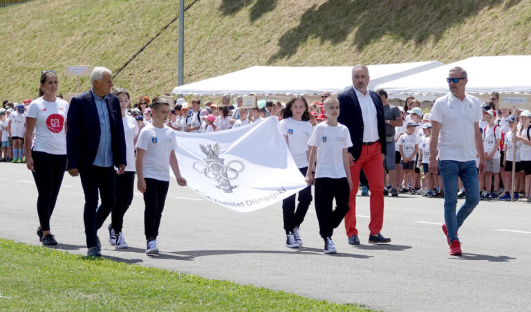 Sportowe legendy statystami dla sądeckich urzędników