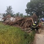 Biała Wyżna, naruszona konstrukcja, zalany sklep, respirator, akcje strażackie