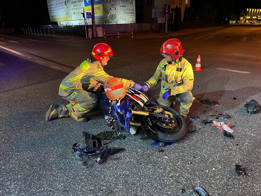 Chełmiec, zderzenie osobówki i motocykla