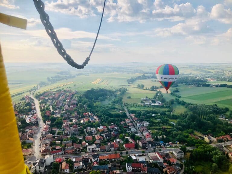 Na niebie nad Beskidem i Pieninami zobaczymy Władcę Cienia i Szczęśliwych Ludzi….
