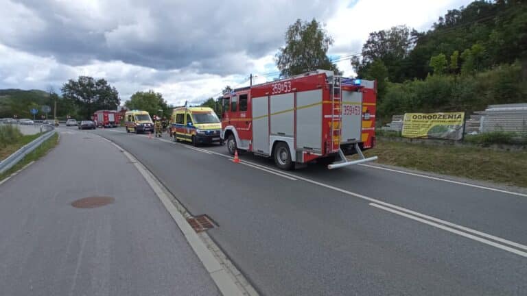 Gmina Gródek nad Dunajcem. Po motocyklistę przyleciał śmigłowiec LPR