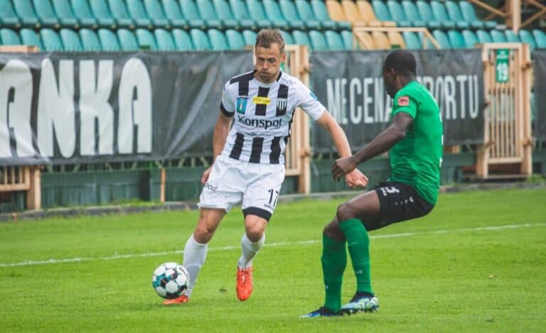 Adrian Basta wzmocnił Barciczankę