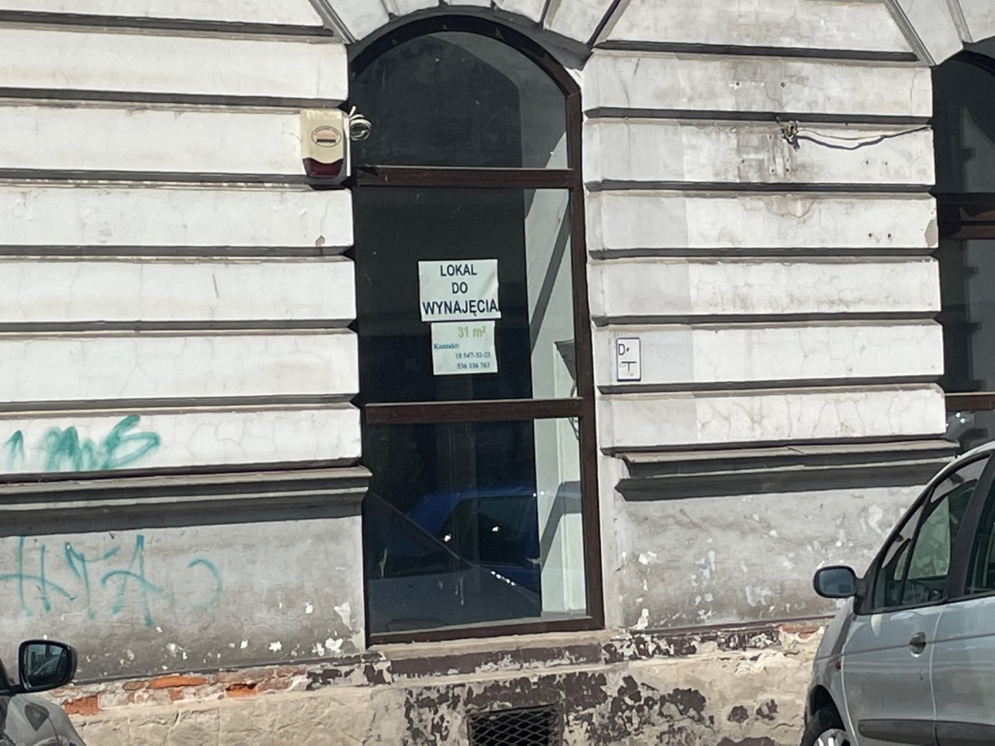 Nowy Sącz. Masowo zamykane sklepy w centrum miasta