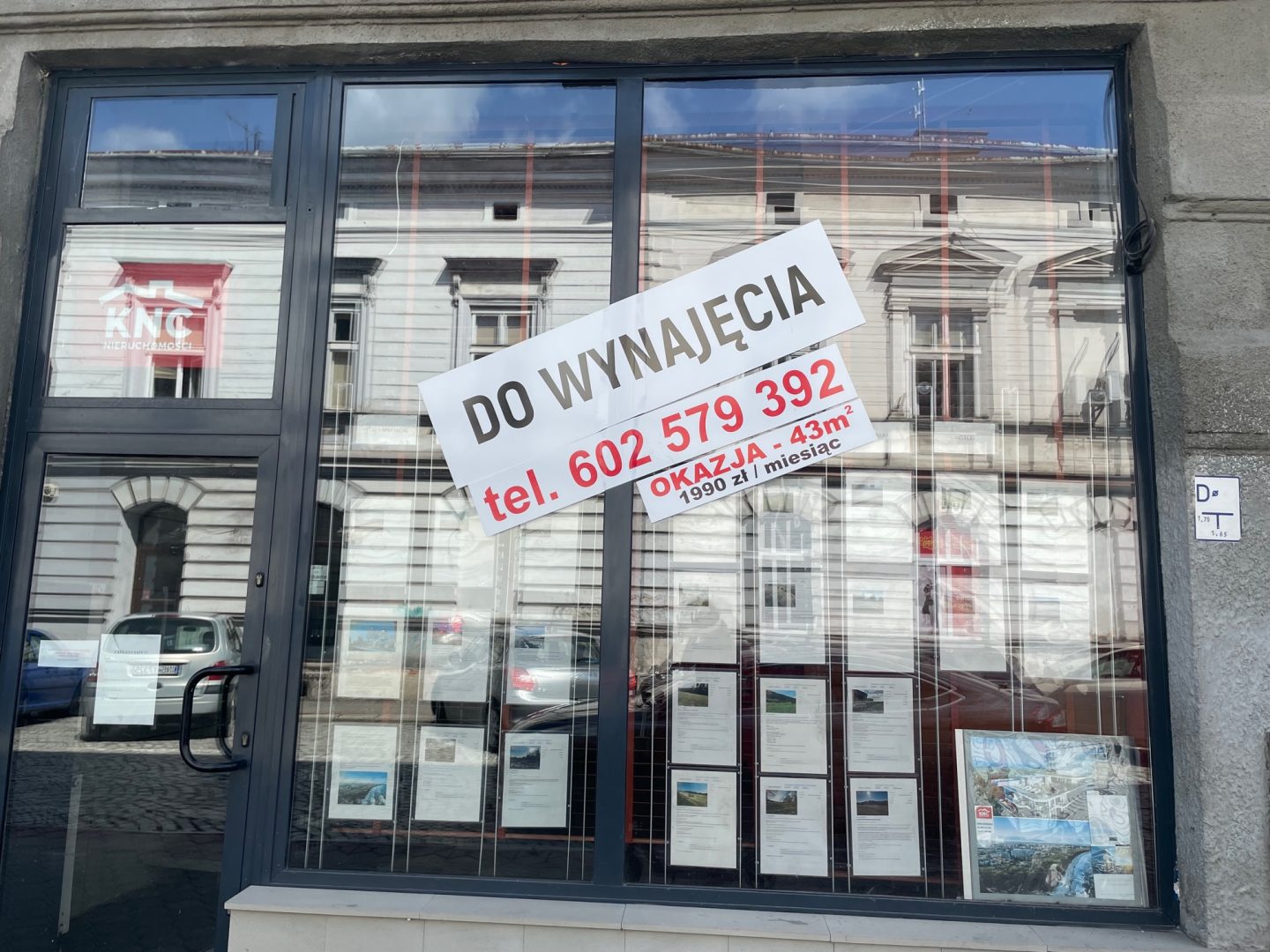 Nowy Sącz. Masowo zamykane sklepy w centrum miasta