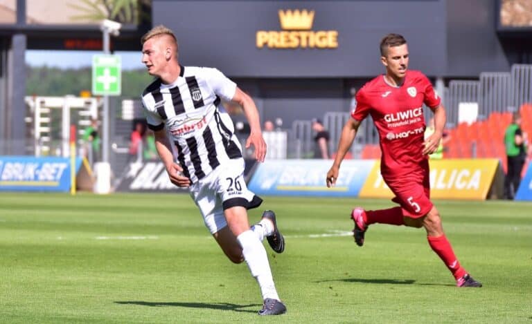 Były piłkarz Sandecji woli III ligę japońską od ekstraklasy