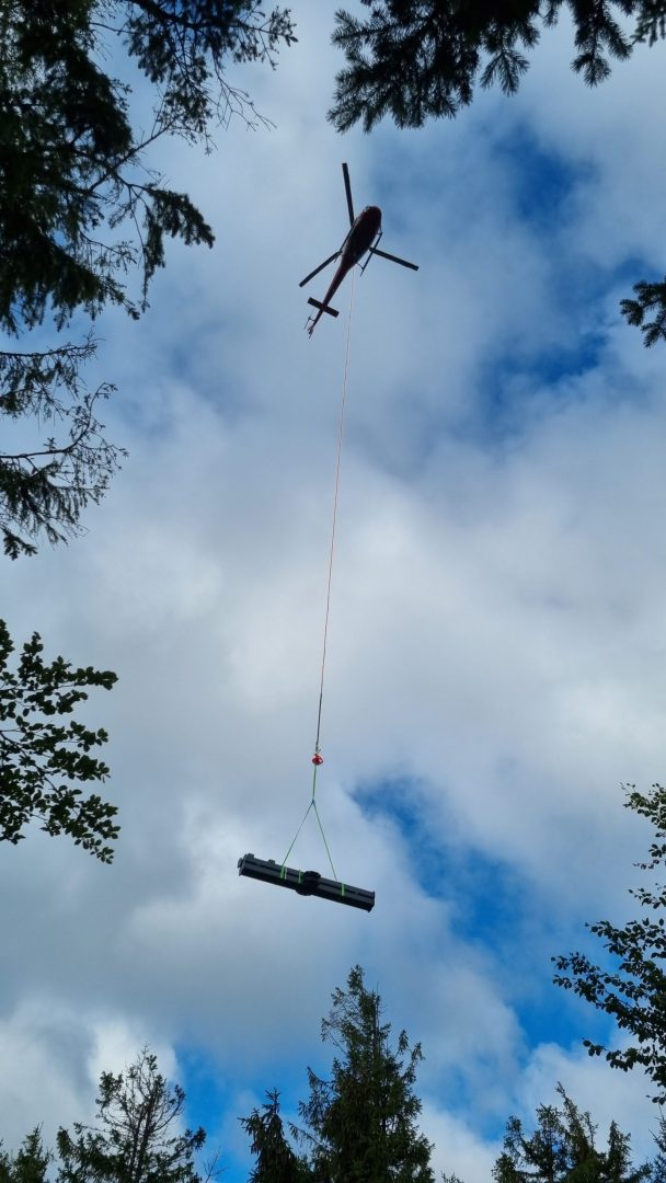 Mogielica, wieża widokowa, budowa, helikopter, śmigłowiec