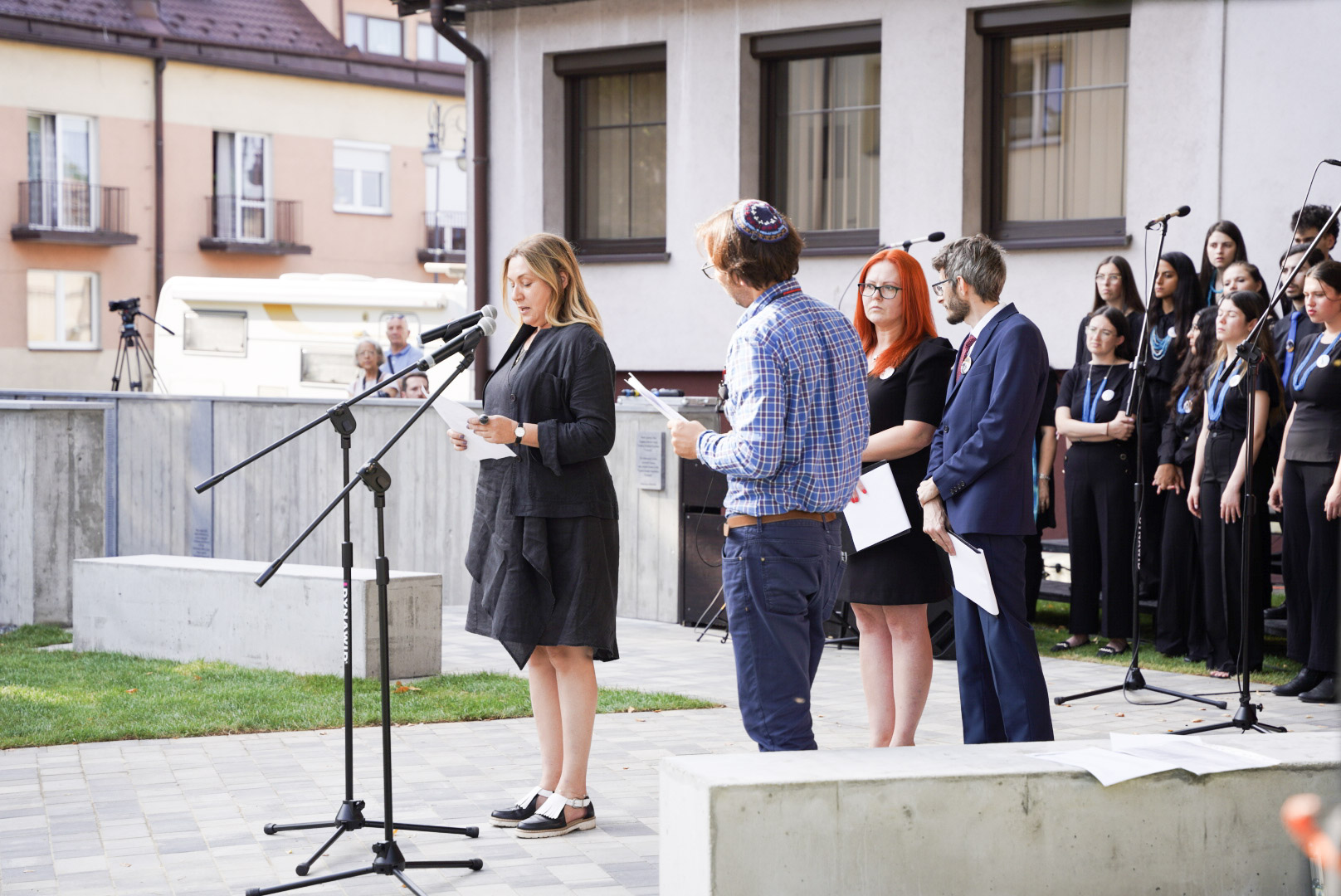 odsłonięcie pomnika ofiar Holocaustu Nowy Sącz