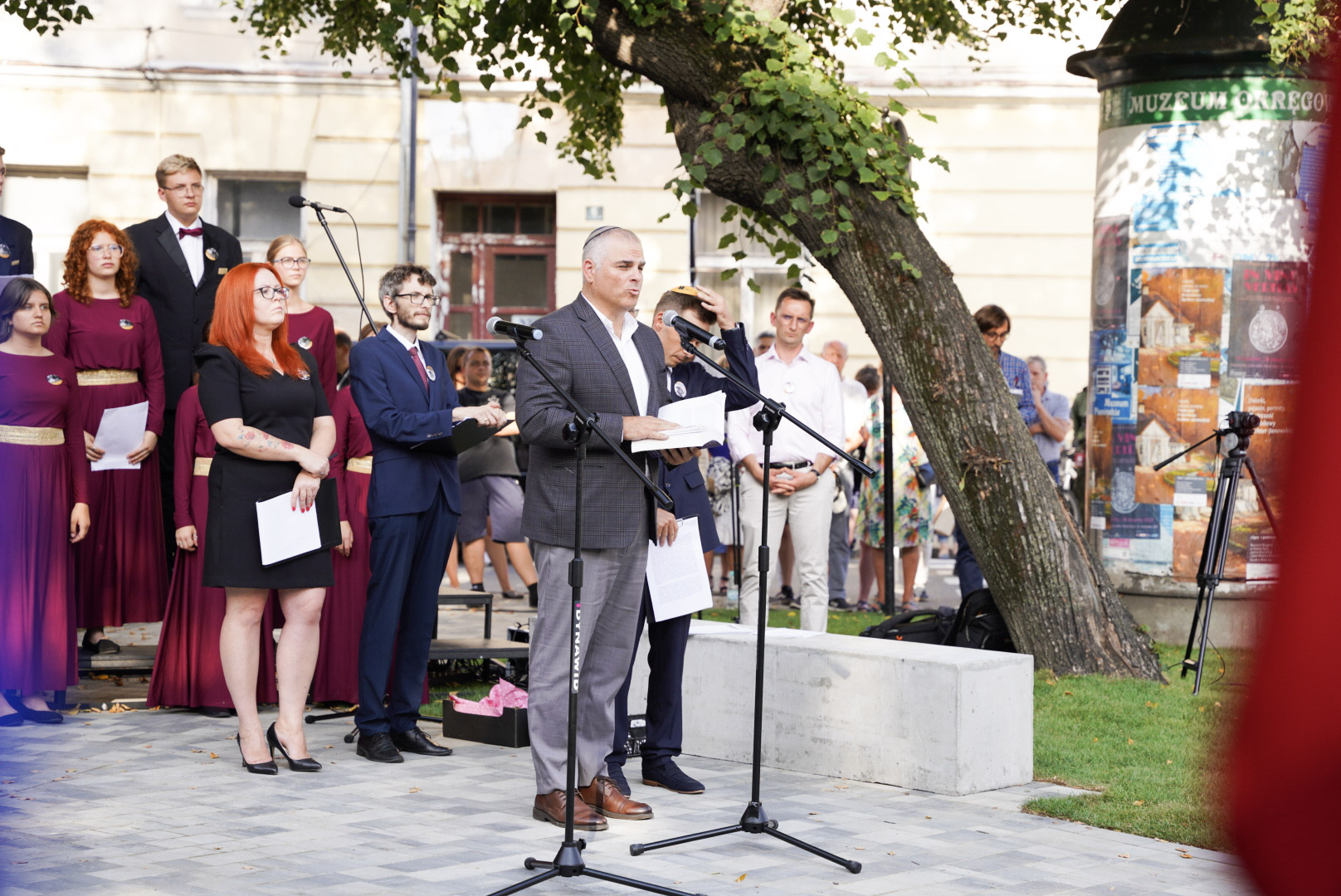 odsłonięcie pomnika ofiar Holocaustu Nowy Sącz