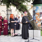 odsłonięcie pomnika ofiar Holocaustu Nowy Sącz