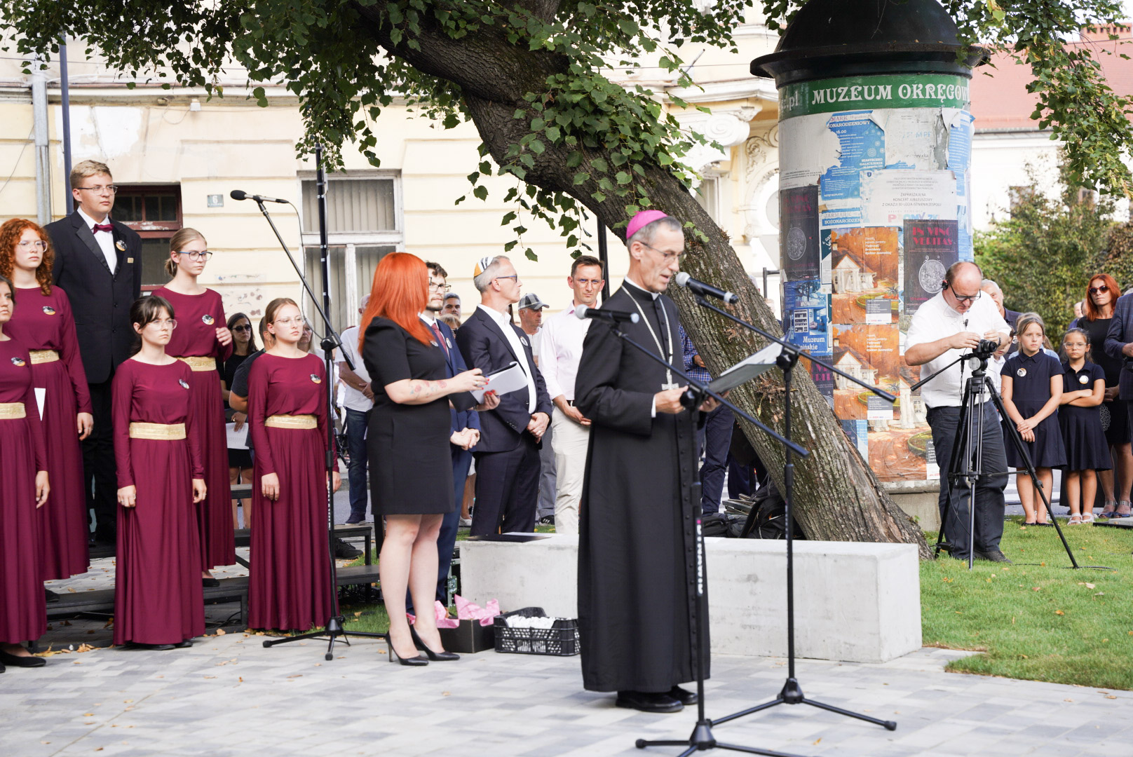 odsłonięcie pomnika ofiar Holocaustu Nowy Sącz