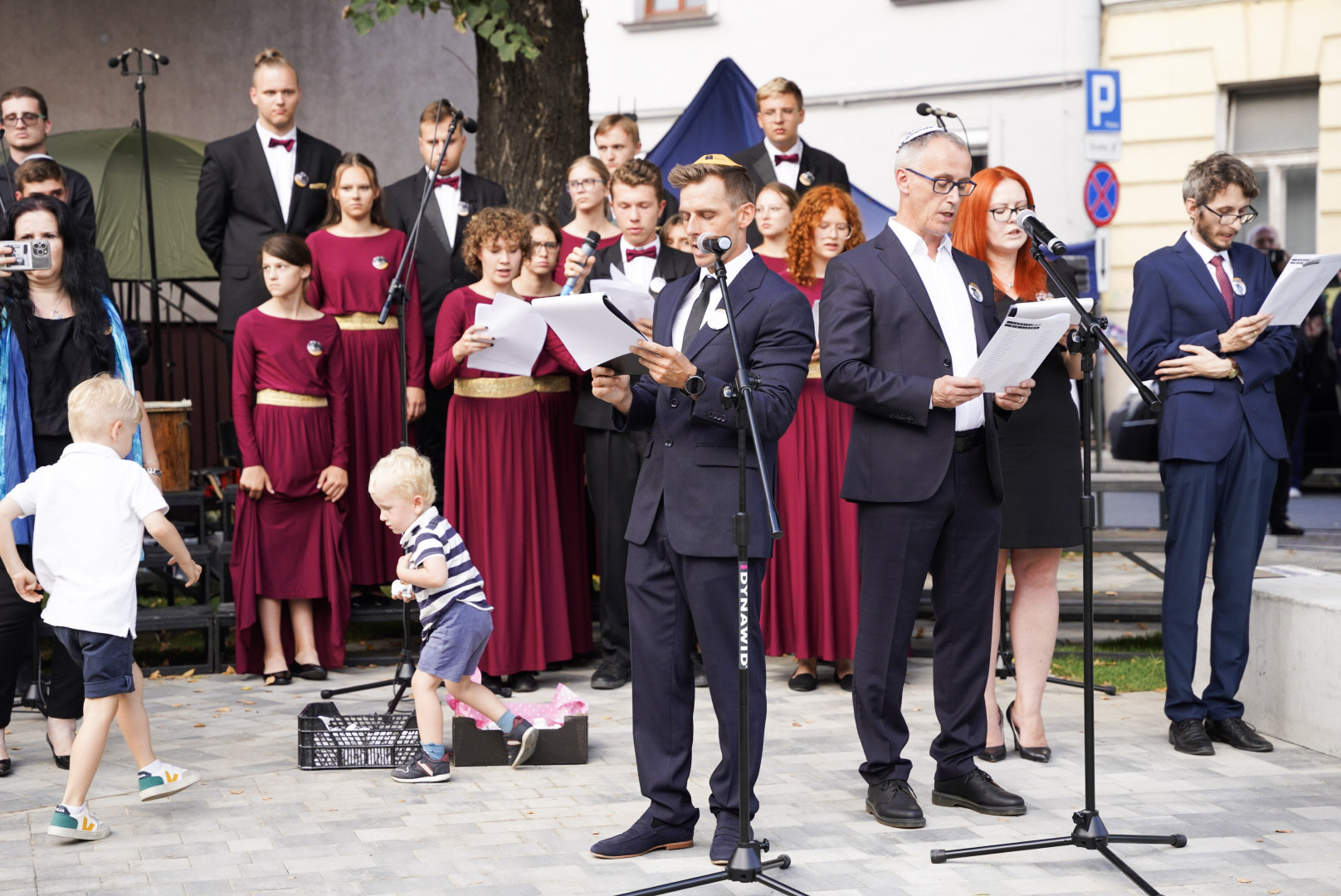 odsłonięcie pomnika ofiar Holocaustu Nowy Sącz
