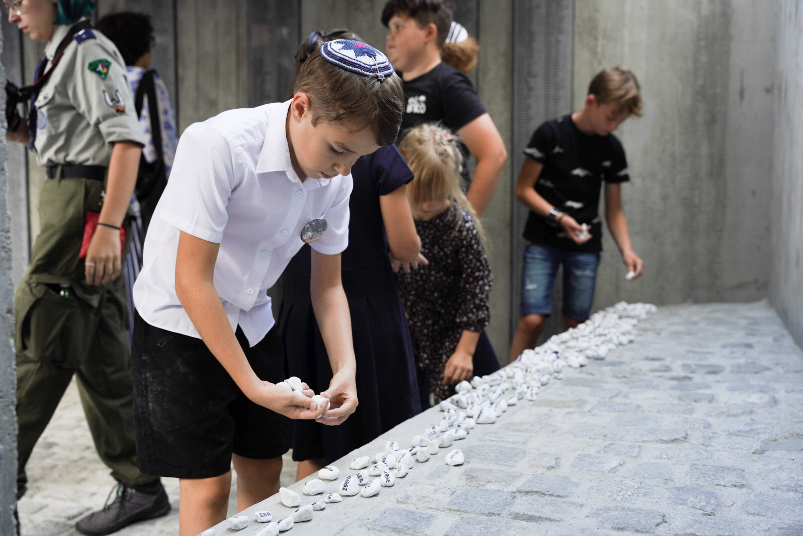 odsłonięcie pomnika ofiar Holocaustu Nowy Sącz