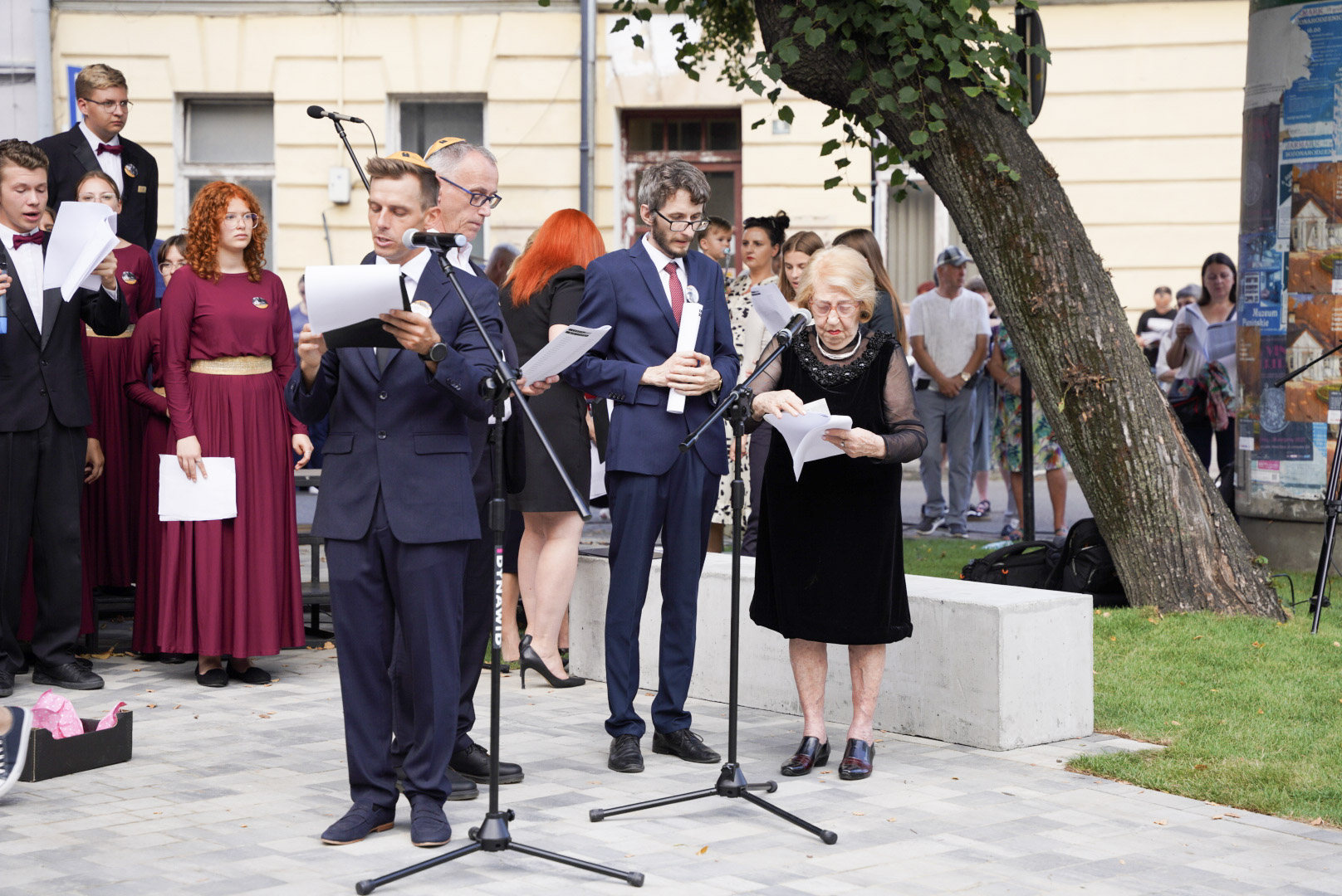 odsłonięcie pomnika ofiar Holocaustu Nowy Sącz