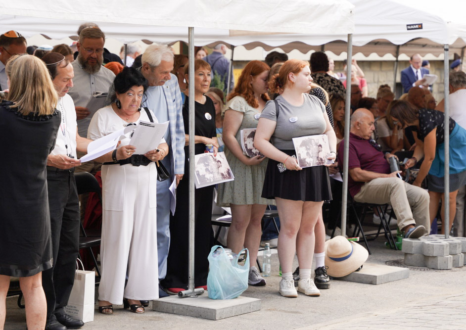 odsłonięcie pomnika ofiar Holocaustu Nowy Sącz
