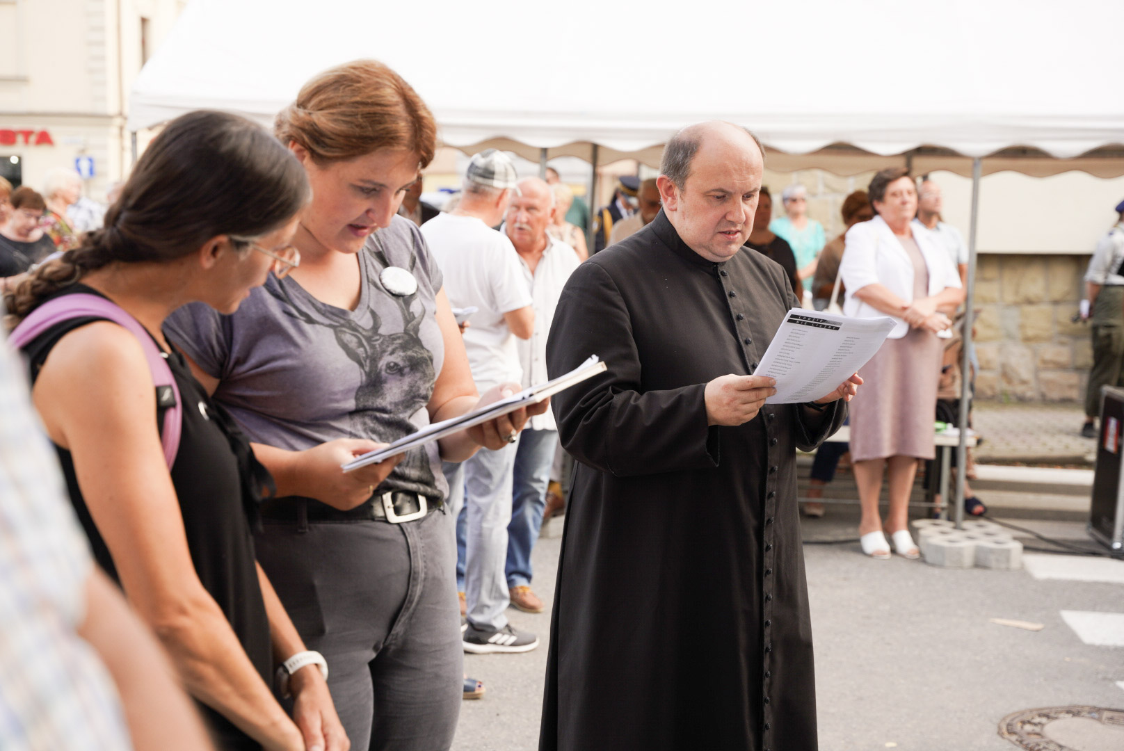 odsłonięcie pomnika ofiar Holocaustu Nowy Sącz