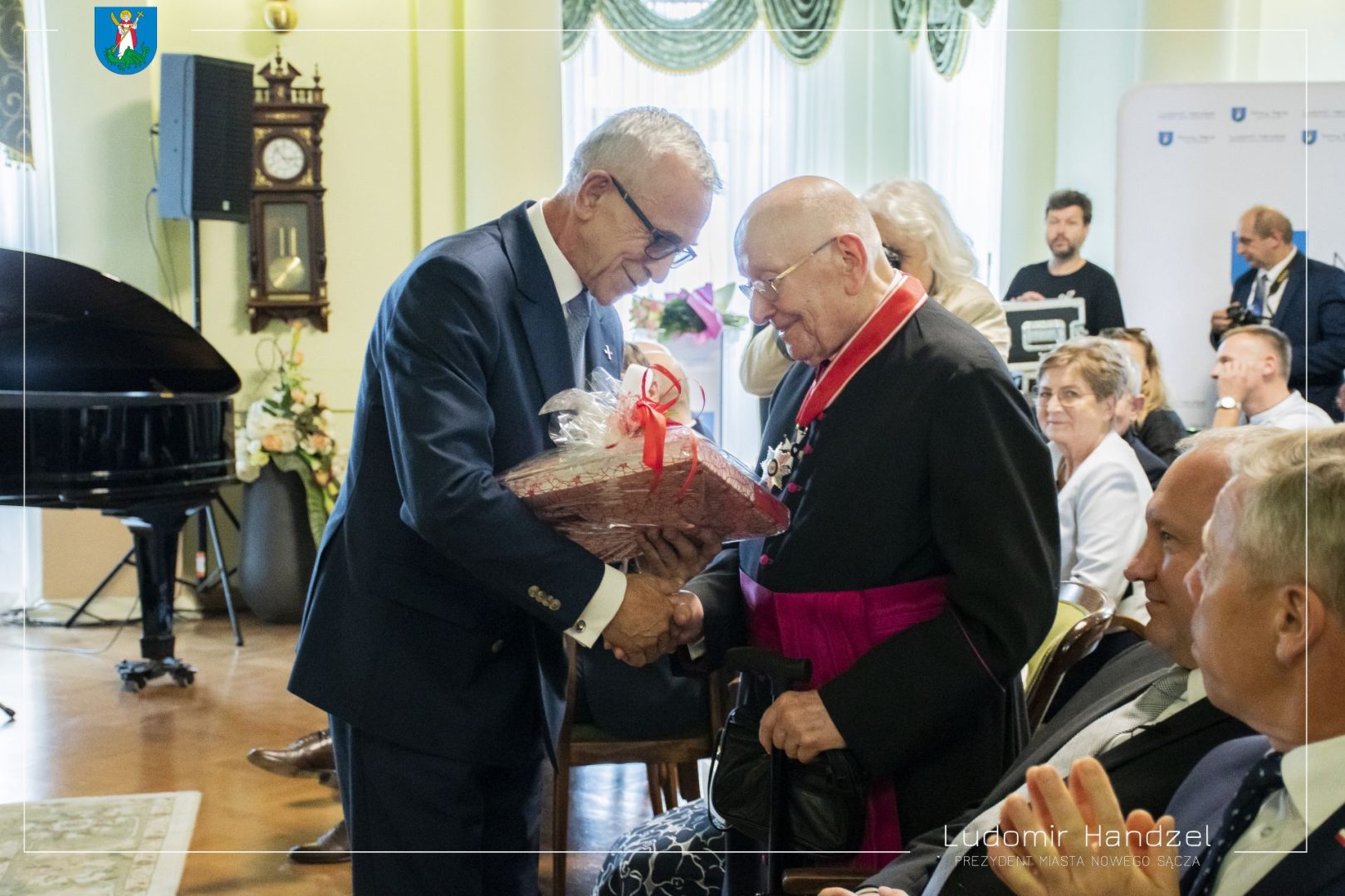 Odznaczenia państwowe, Władysława Franczak, prałat Stanisław Czachor