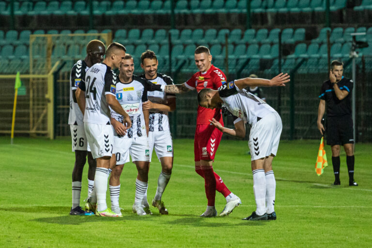 Zwycięska dogrywka Sandecji. Awans do 1/16 finału [fotorelacja]