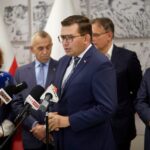 Kamienica Nawojowska, stopnie, budowa, Marek Gróbarczyk