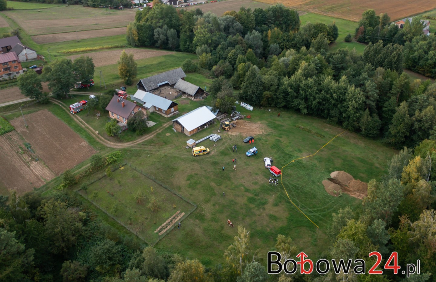 Stróżna, studnia, zasypany mężczyzna