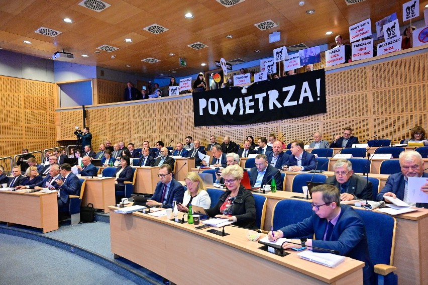 sejmik uchwała sntysmogowa