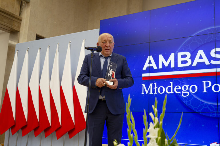 Ryszard Florek Ambasadorem Młodego Pokolenia RP