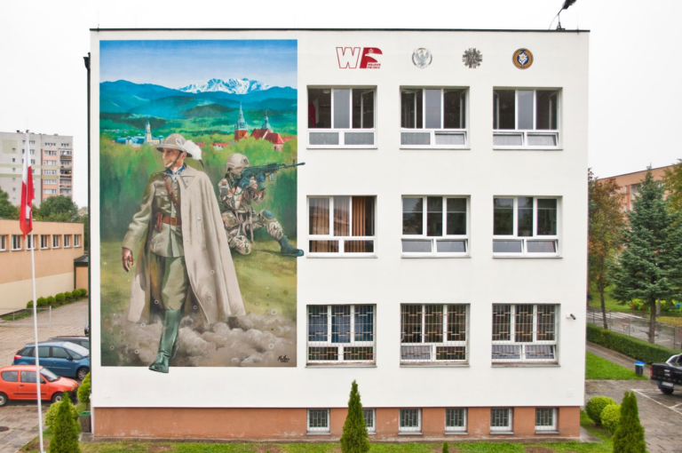Mural autorstwa Mgr Morsa ozdobił budynek Zespołu Szkół nr 2 im. Sybiraków