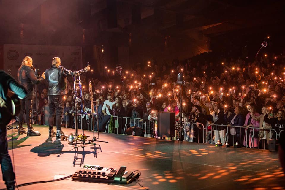 golec uorkiestra, koncert, nowy sącz