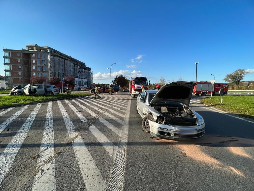 zderzenie na „dzikim rondzie”
