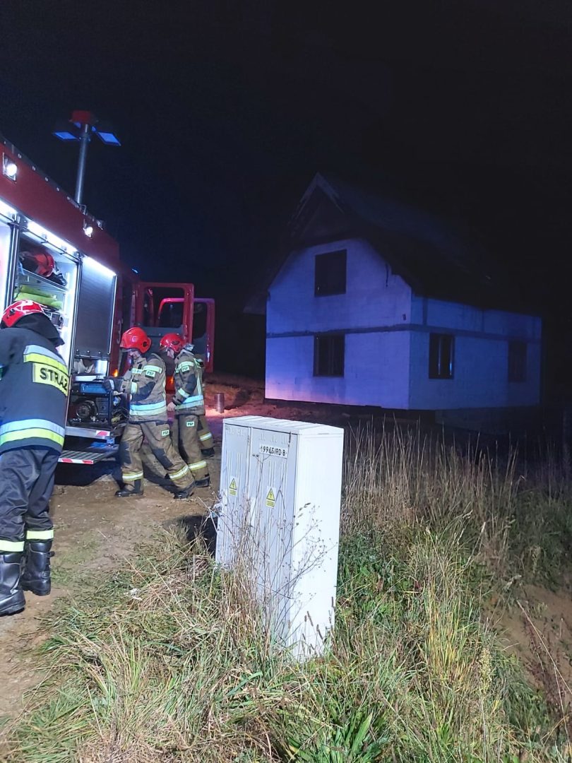 Powroźnik - pożar na budowie