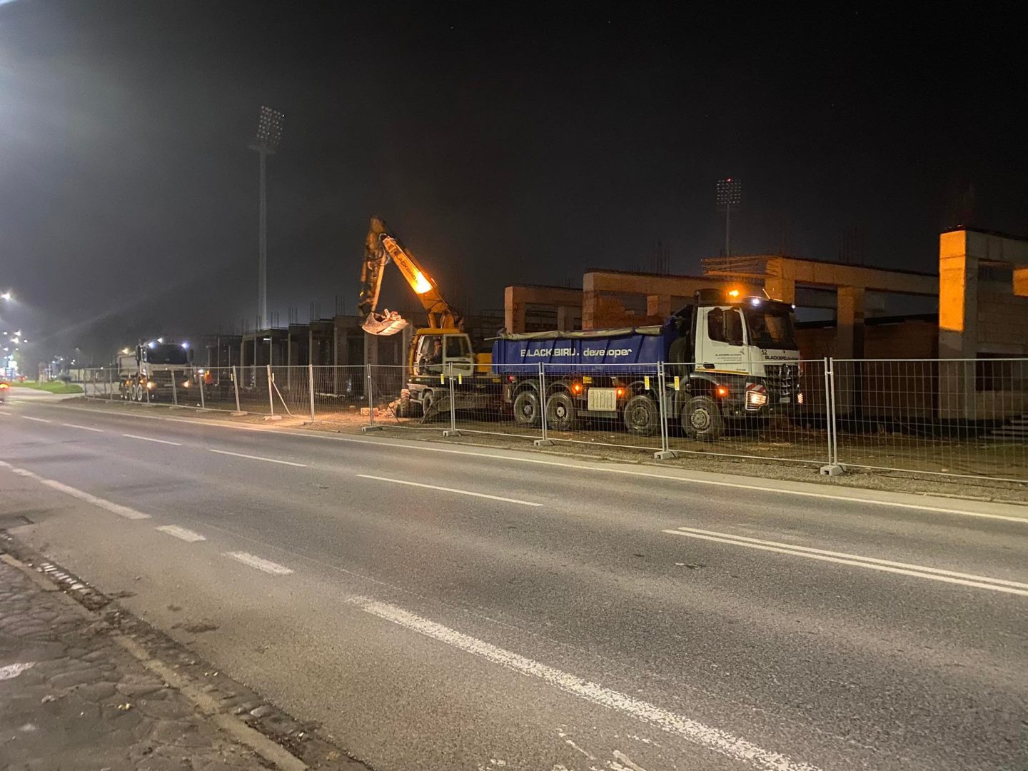 Sandecja, wyburzanie stadionu, k 47, Blackibird