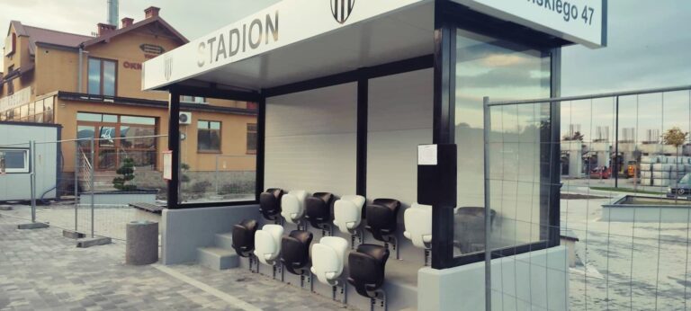 Przystanek ,,Stadion” gotowy. Prawdziwy stadion ma powstać do czerwca
