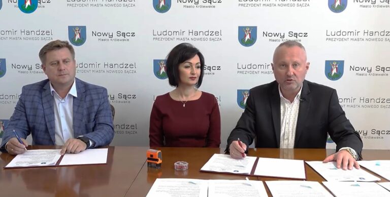 Drogowy plac budowy w Nowym Sączu. Umowy podpisane