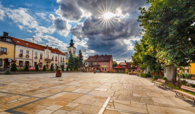 Tymbark. Rynek będzie odnowiony i wzbogacony o historię oraz zieleń