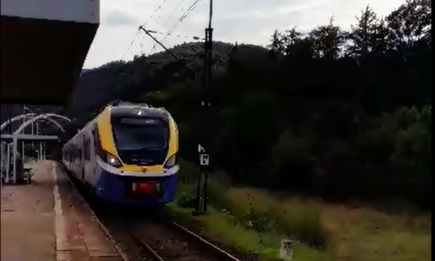 Nowy Sącz, przystanki kolejowe