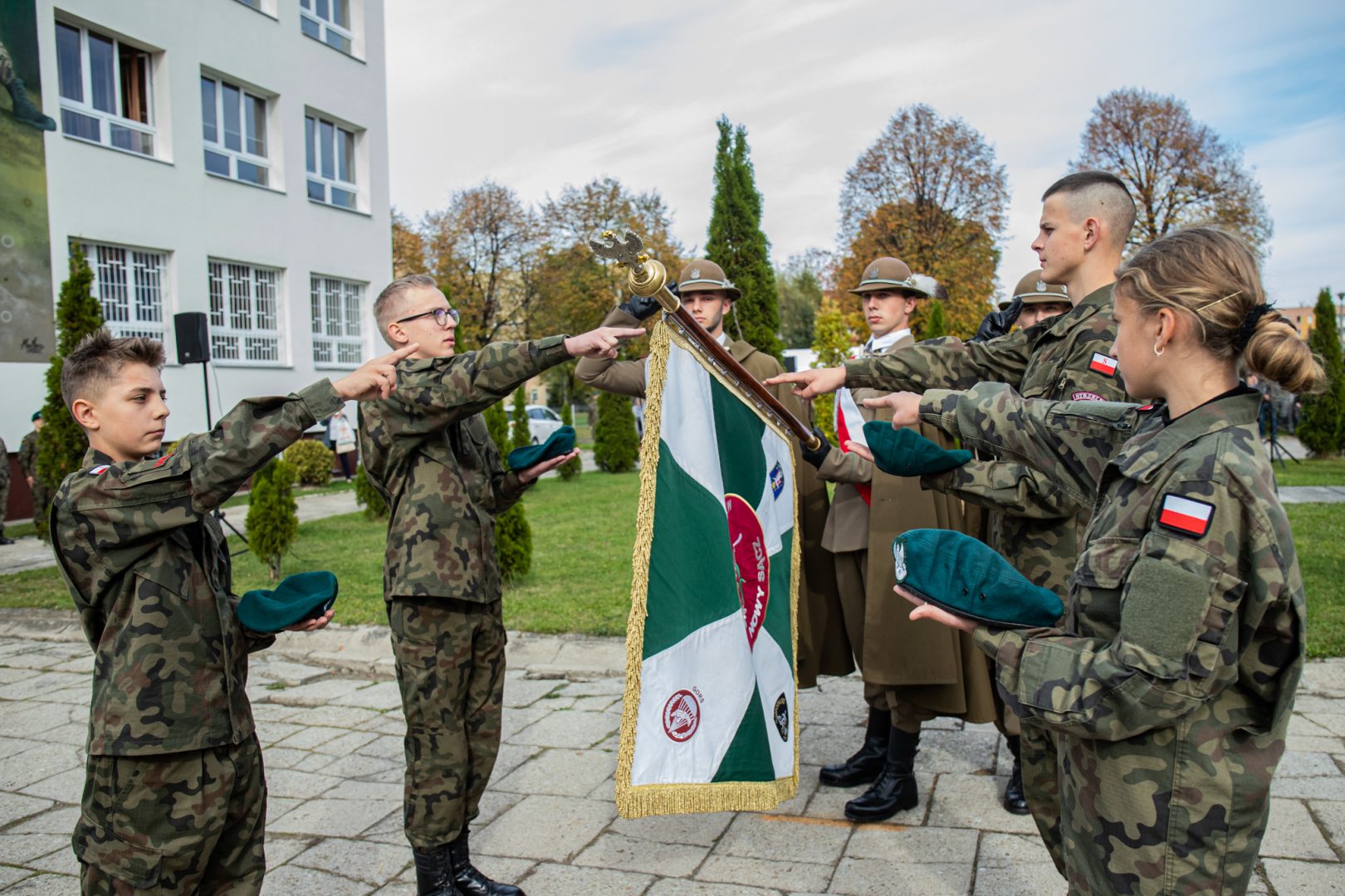 Strzelcy, zaprzysiężenie, Nowy Sącz, Najlepsza Szkoła w Polsce